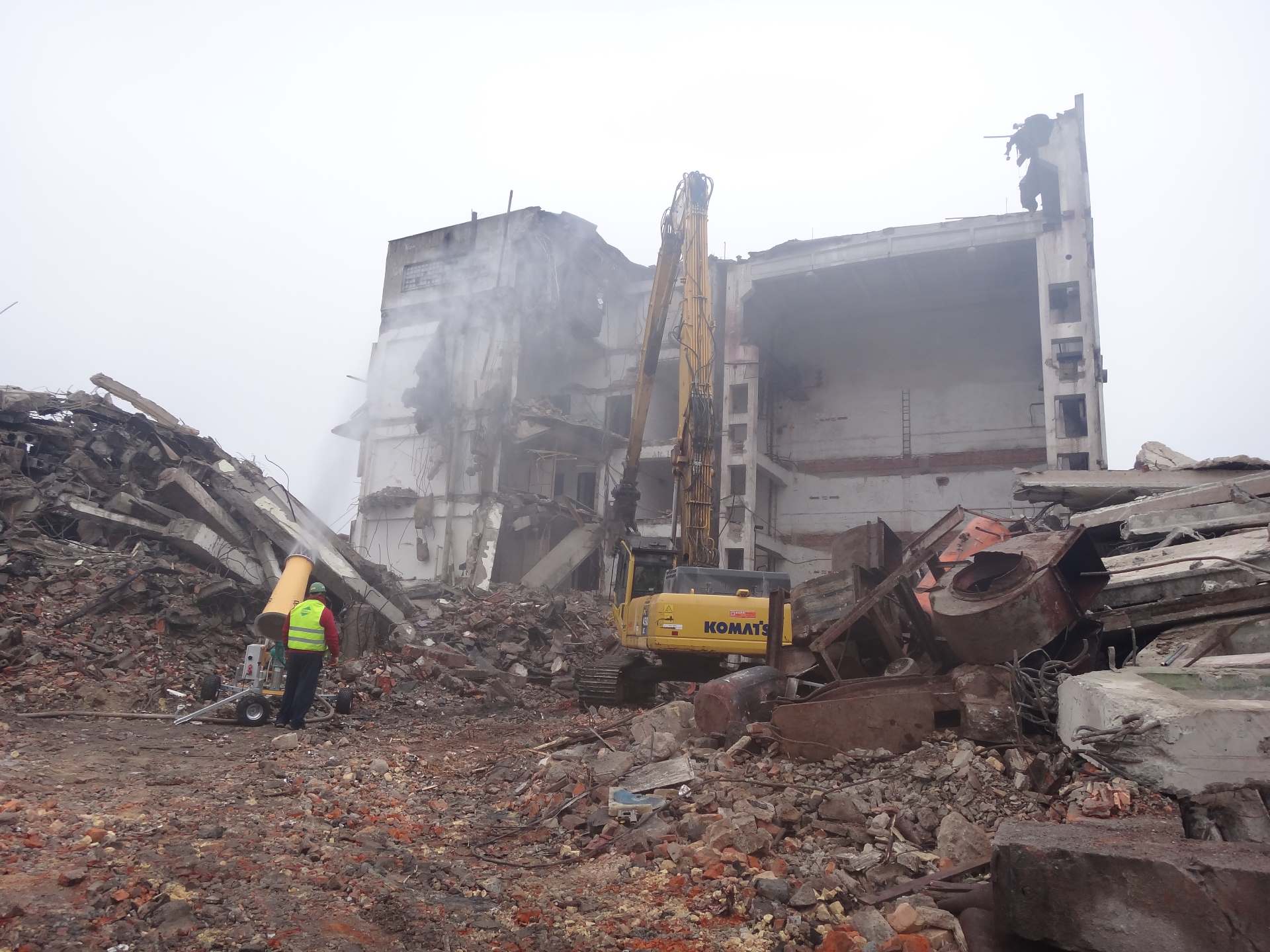 fog cannon at demolition site